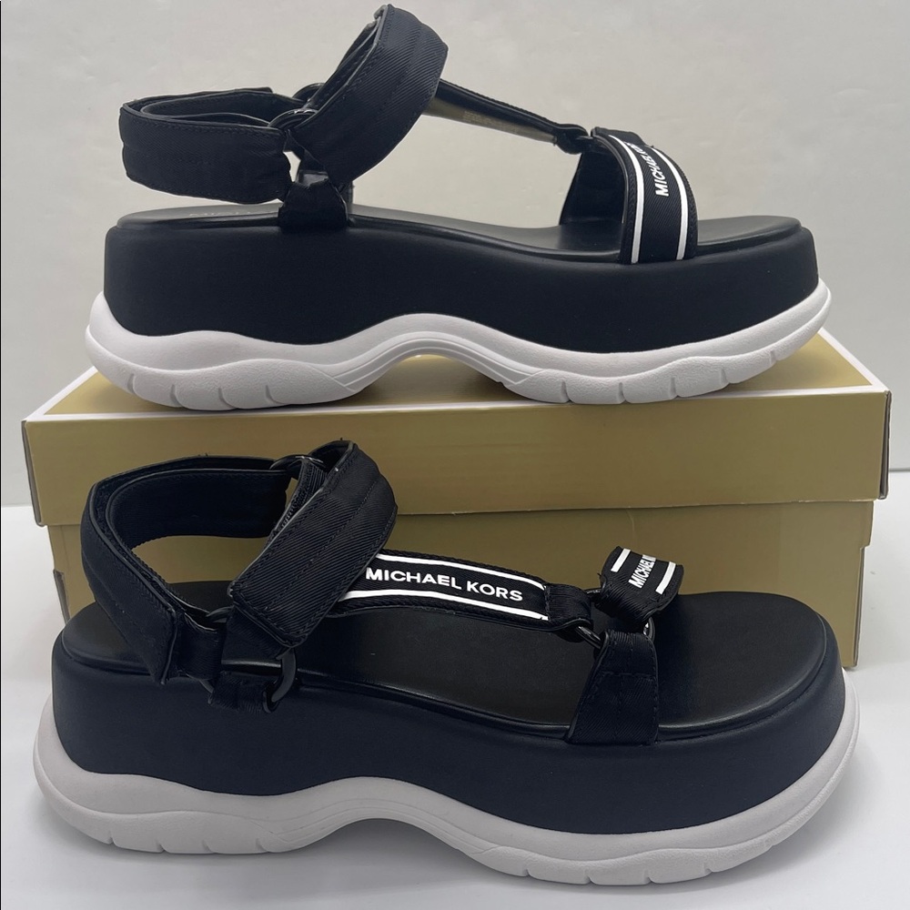 MICHAEL KORS Katrina Nylon Sport Platform Sandal
Black
New